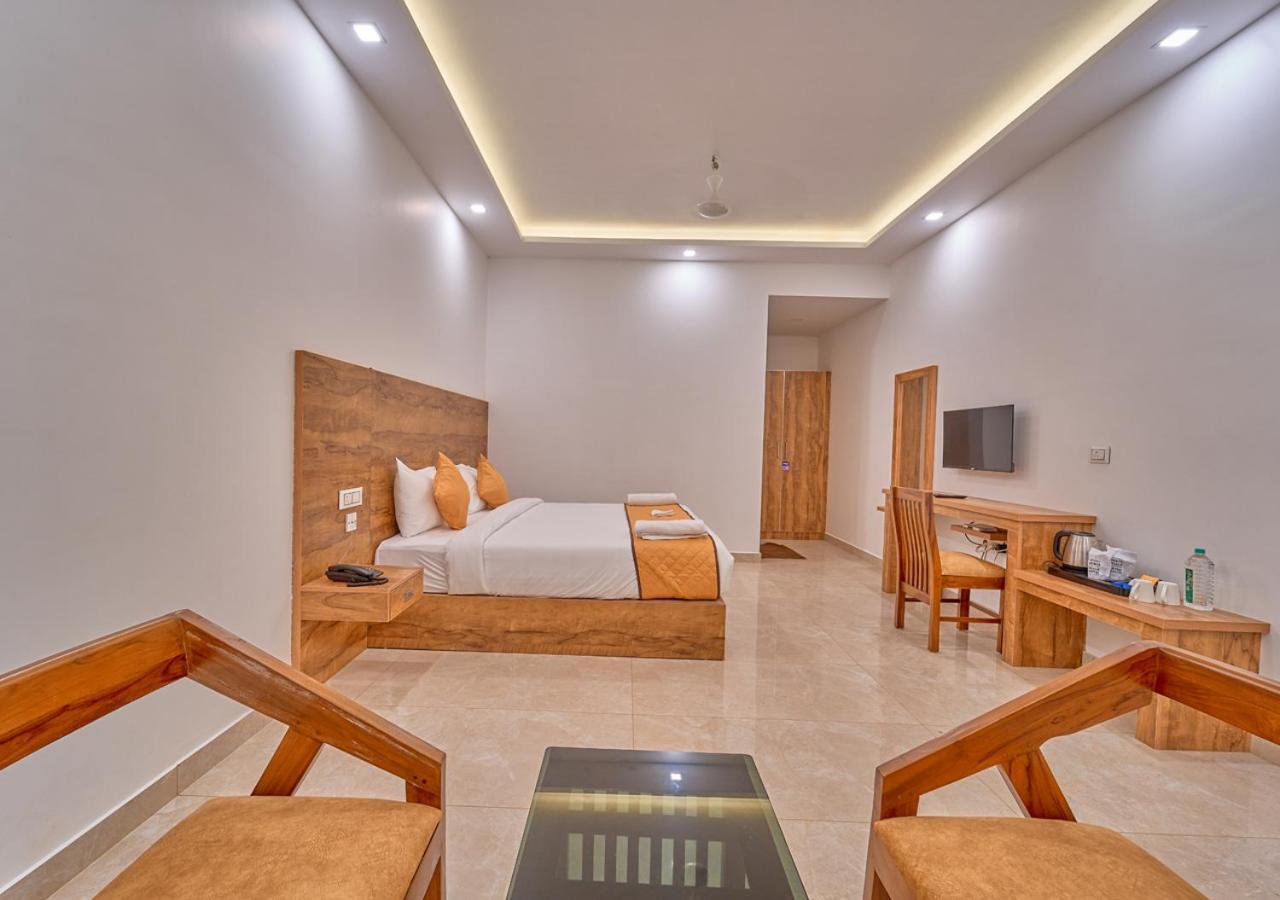 Ice Mist Pool Resort Munnar By Voye Homes Экстерьер фото
